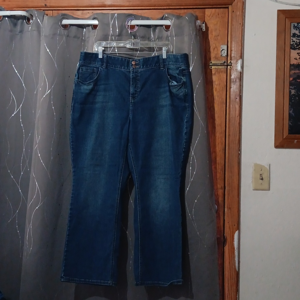 Lane bryant sz 20 short tighter tummy technology bootcut jeans